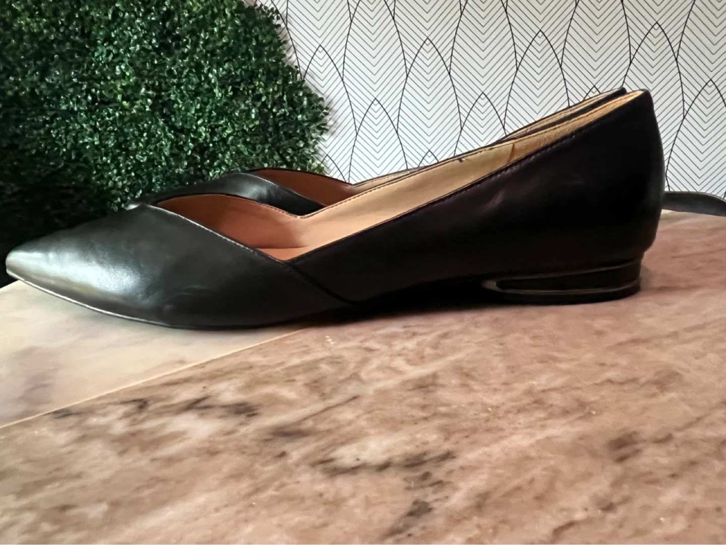 Naturalizer Leather Flats - 10.5 - photo 2