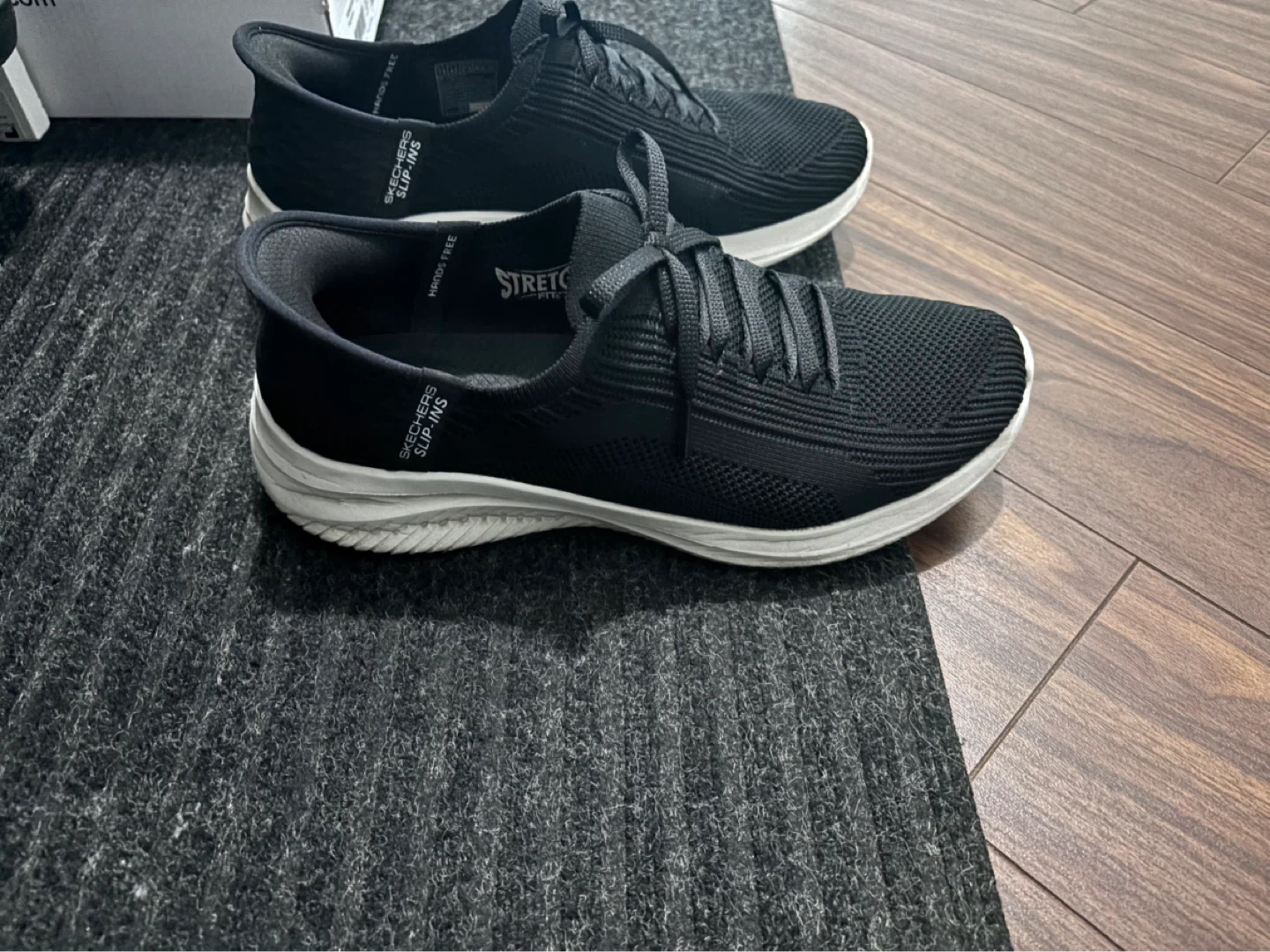 Women’s Skechers Slip-ins - photo 3