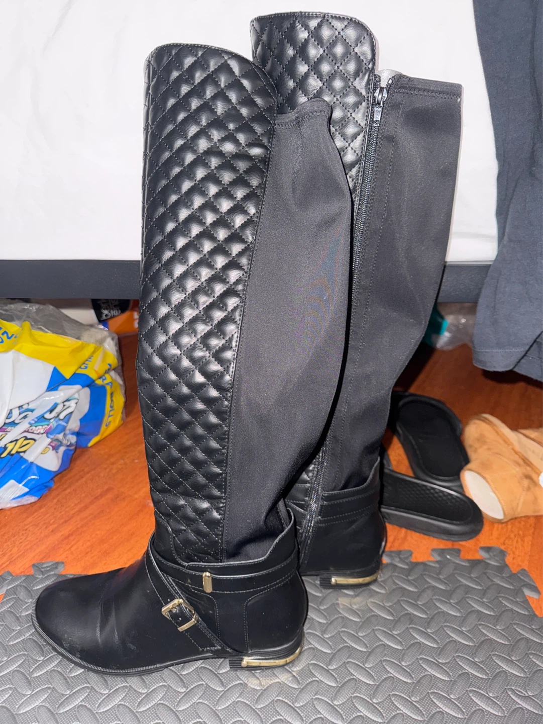 Annbeth  Black Quilted Knee-High Boots Size US 10 - photo 3