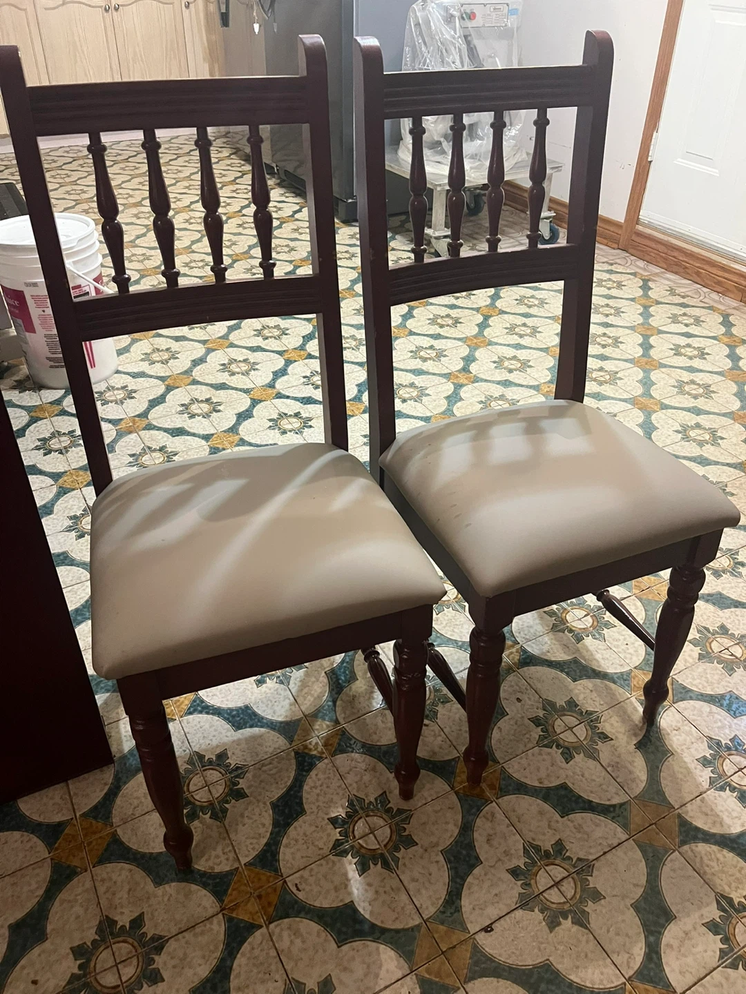 Dining Table and Chairs Set - photo 3