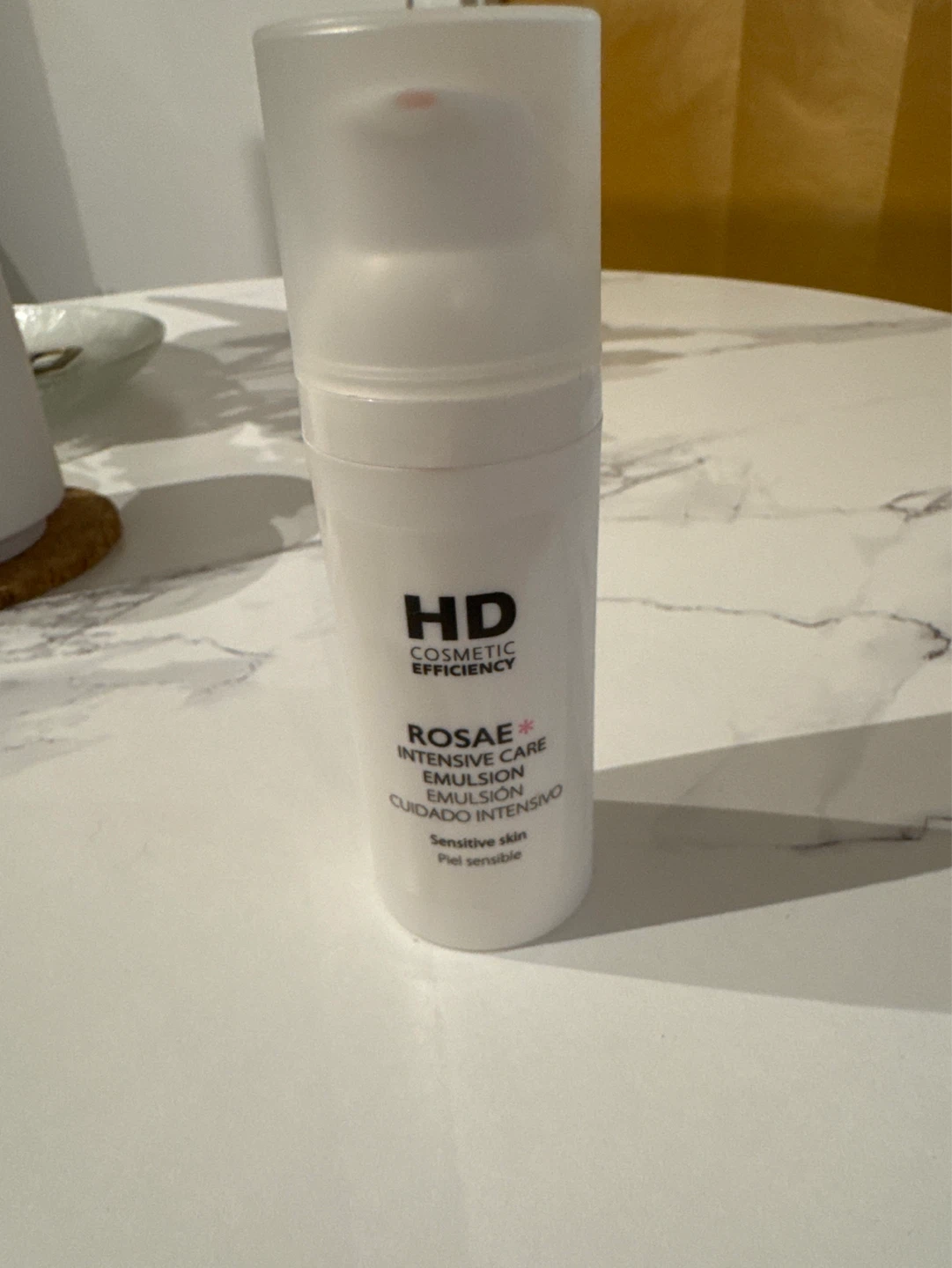 HD Cosmetic ROSAE Intensive Care Emulsion