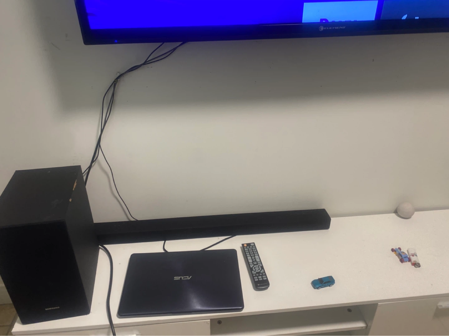 Samsung Soundbar and Subwoofer