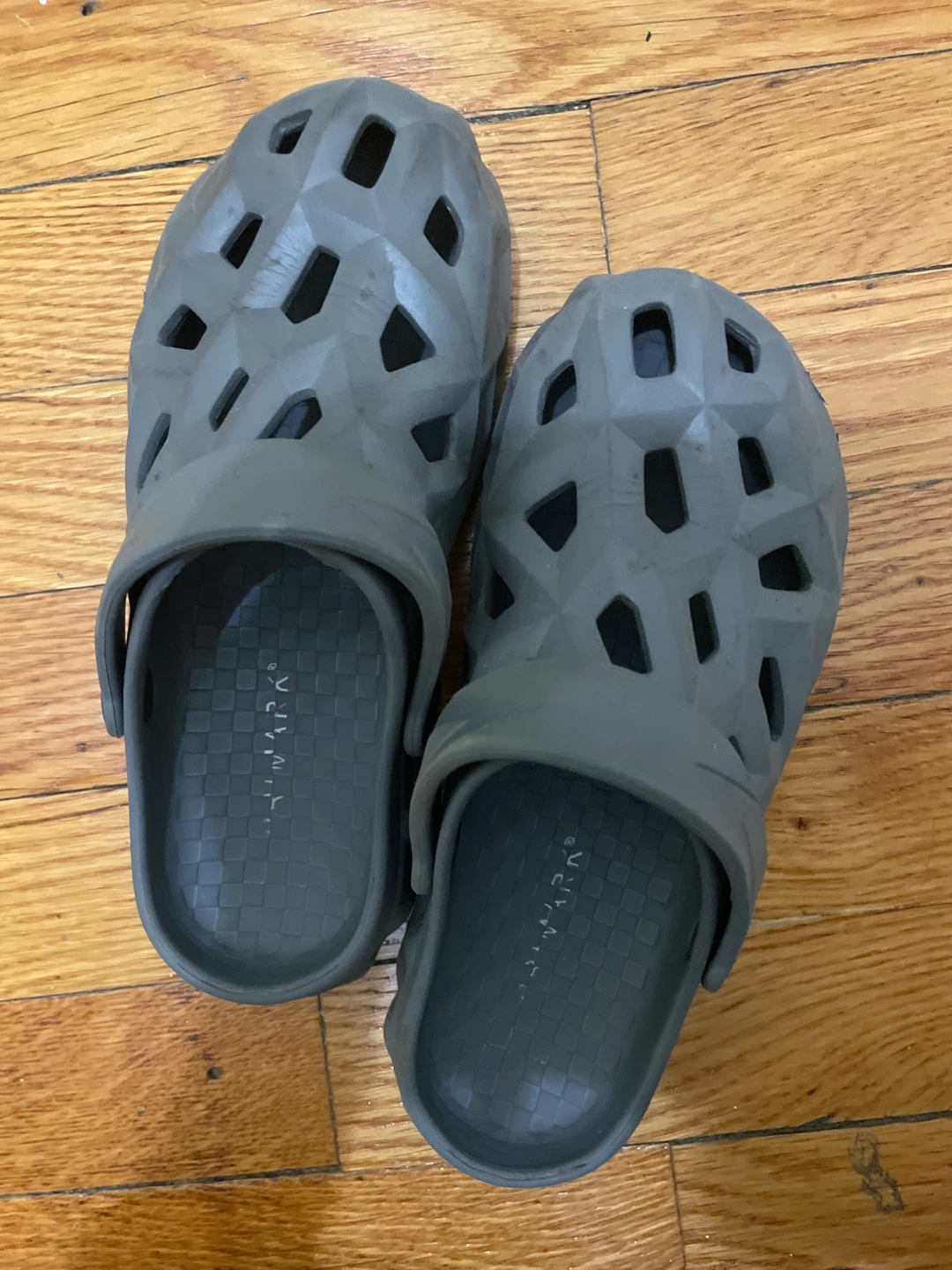 Gray Clogs - photo 2