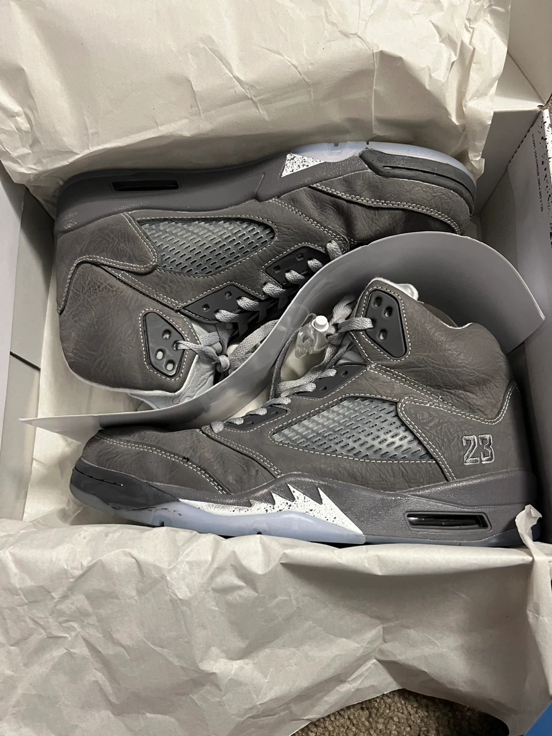Air Jordan Wolf Grey 5 Men's Size 11 - photo 2