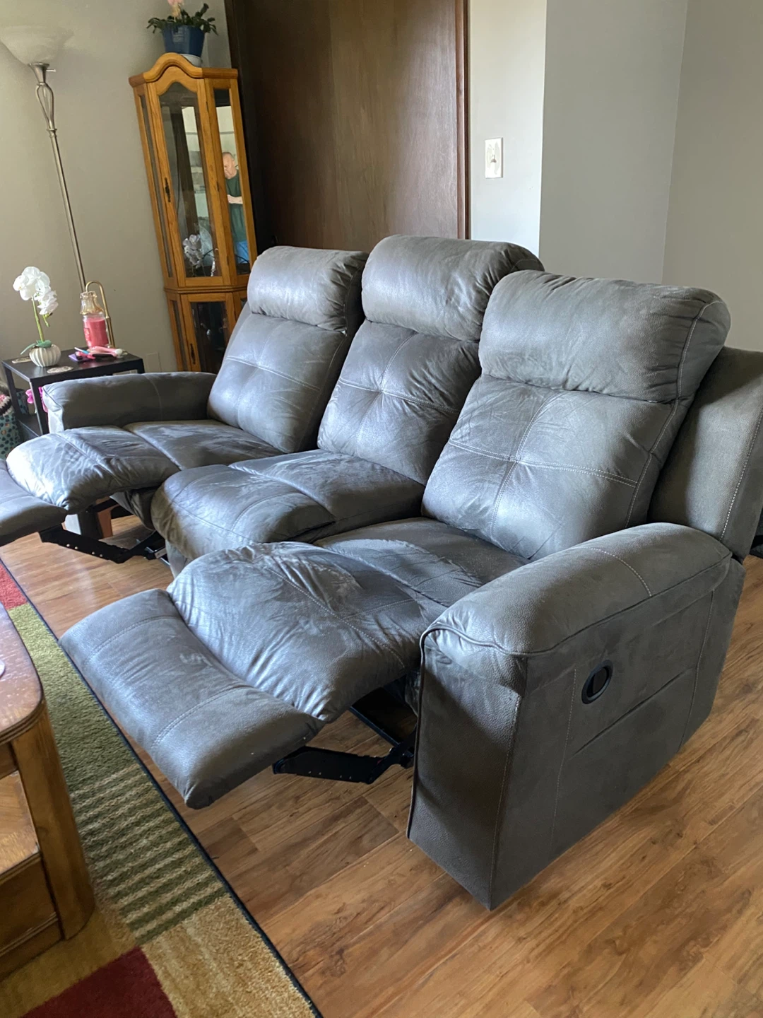 Gray Reclining Loveseat and Recliner Set - photo 2