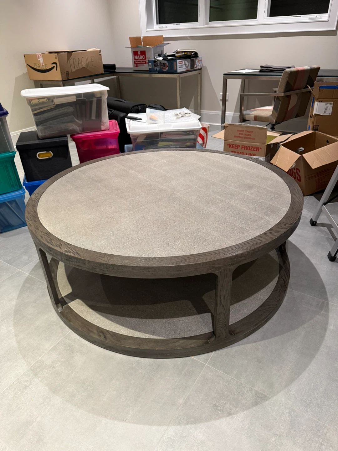 Round Coffee Table - photo 2