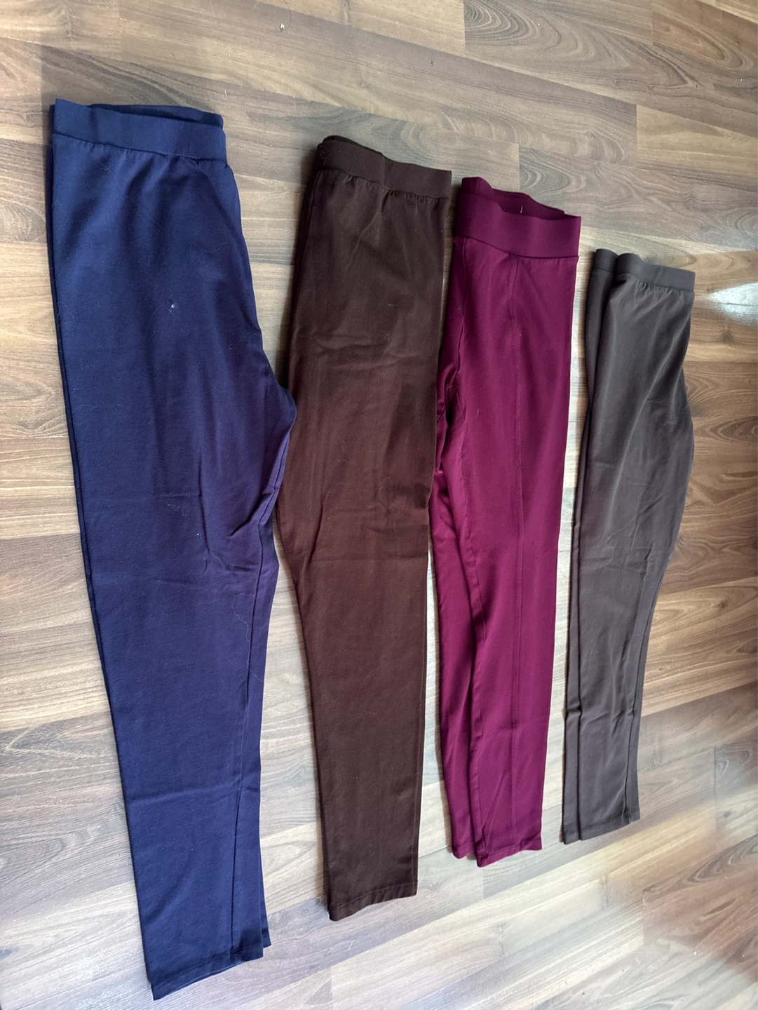 Four pairs of women's leggings