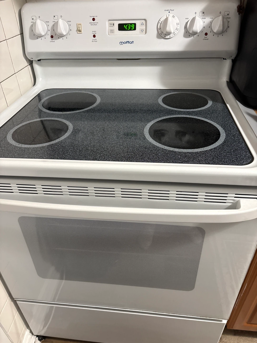 Moffat White Electric Stove
