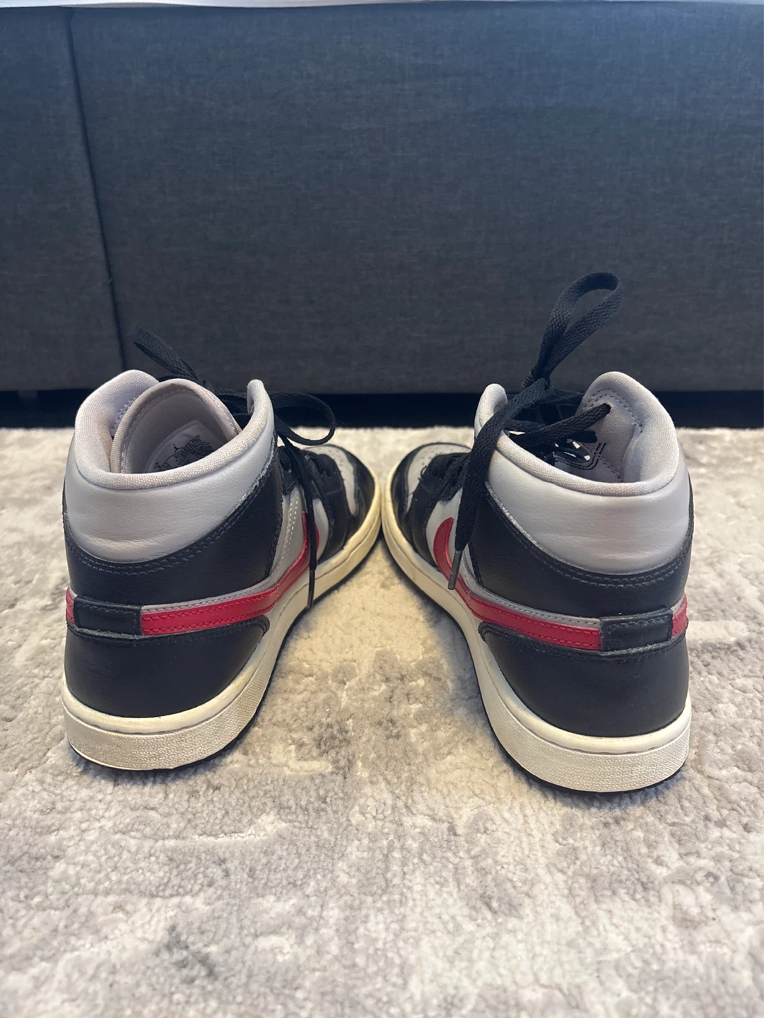 Air Jordan 1 Mid SE GS Sneakers - photo 3