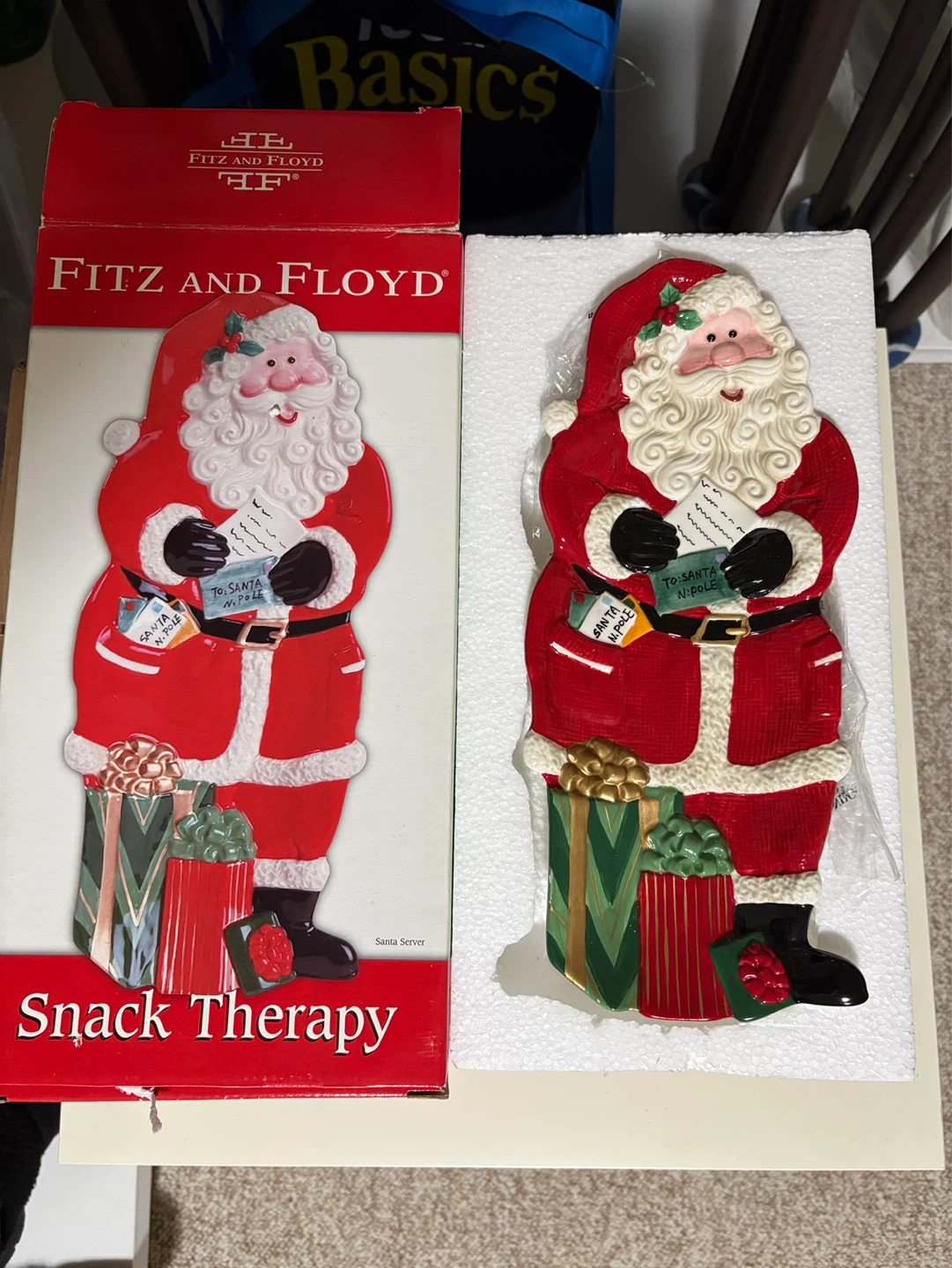 Fitz and Floyd Santa Snack Therapy Server