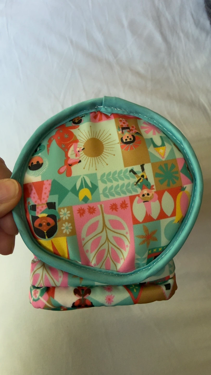 Lug Huggie SE "It's a Small World" Crossbody Bag - photo 3