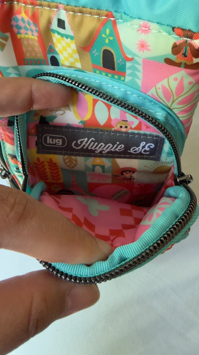 Lug Huggie SE "It's a Small World" Crossbody Bag - photo 5