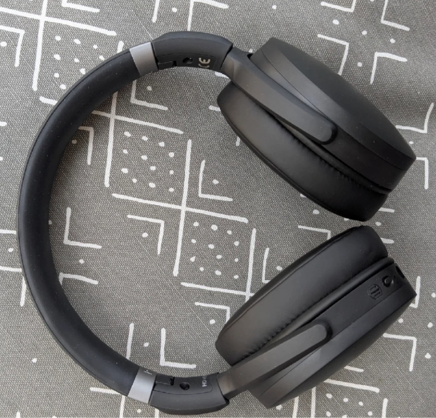 Sennheiser HD 450BT Wireless Noise Cancelling Headphones - photo 2