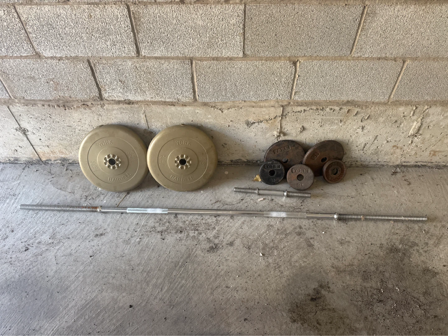 York Barbell Weight Set with Barbell - photo 4