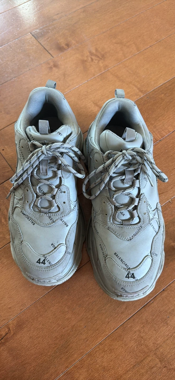 Balenciaga Triple S Sneakers - Grey - EUR 44 - photo 2