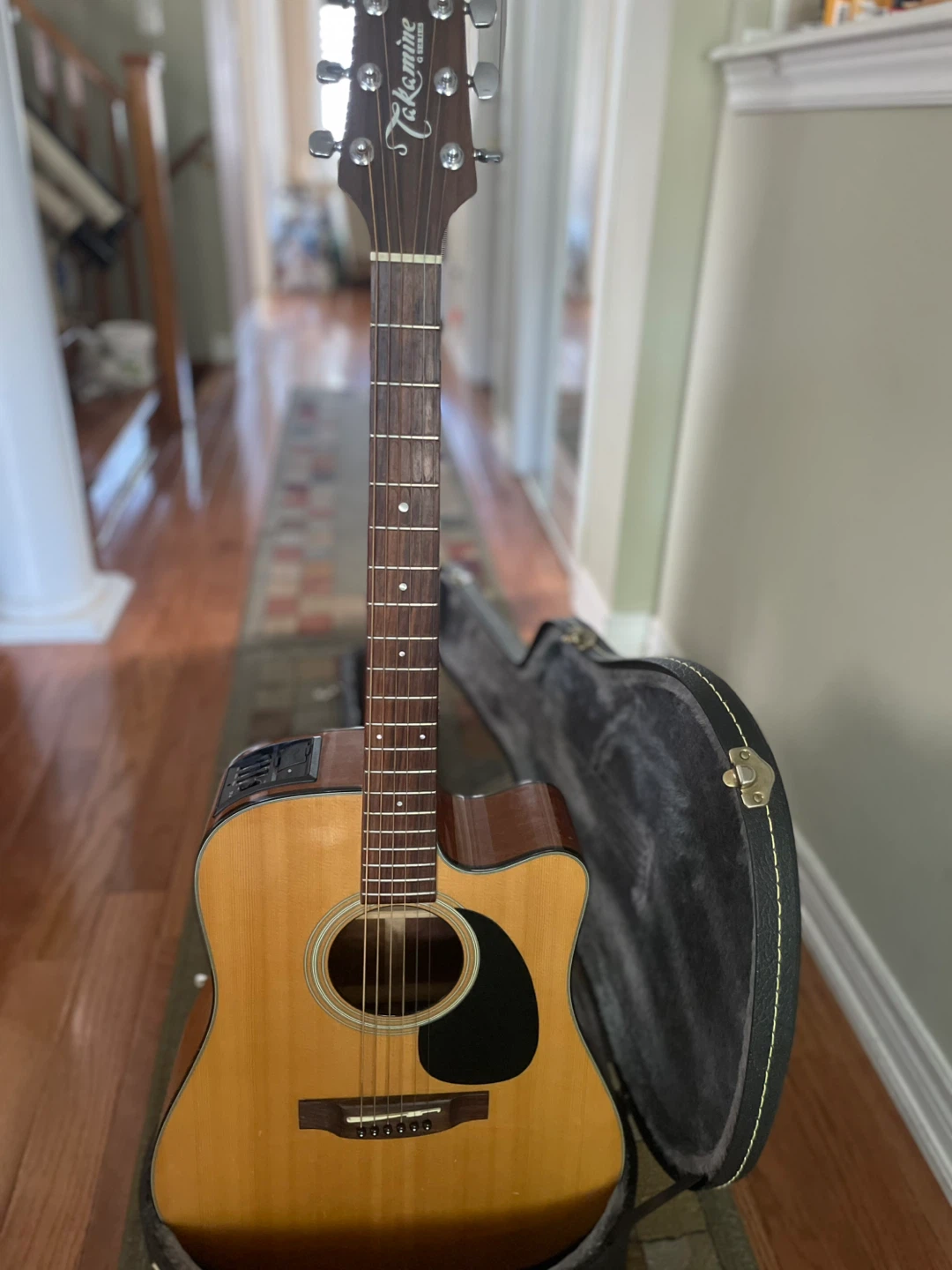 Takamine Acoustic Guitar with Case model number EG 320C - photo 4
