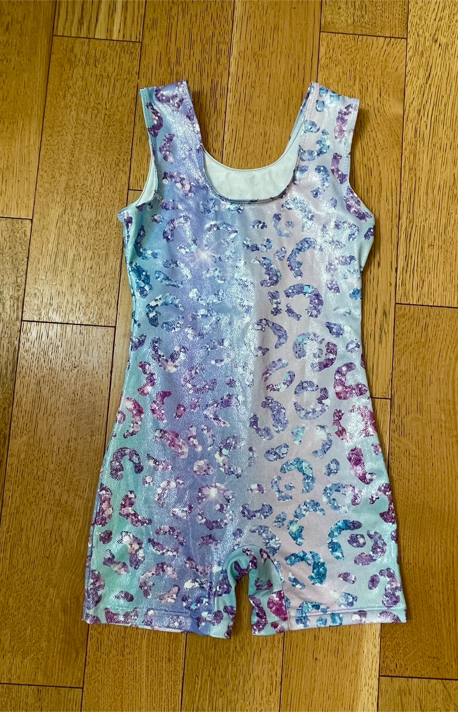 Girls, gymnastics outfit