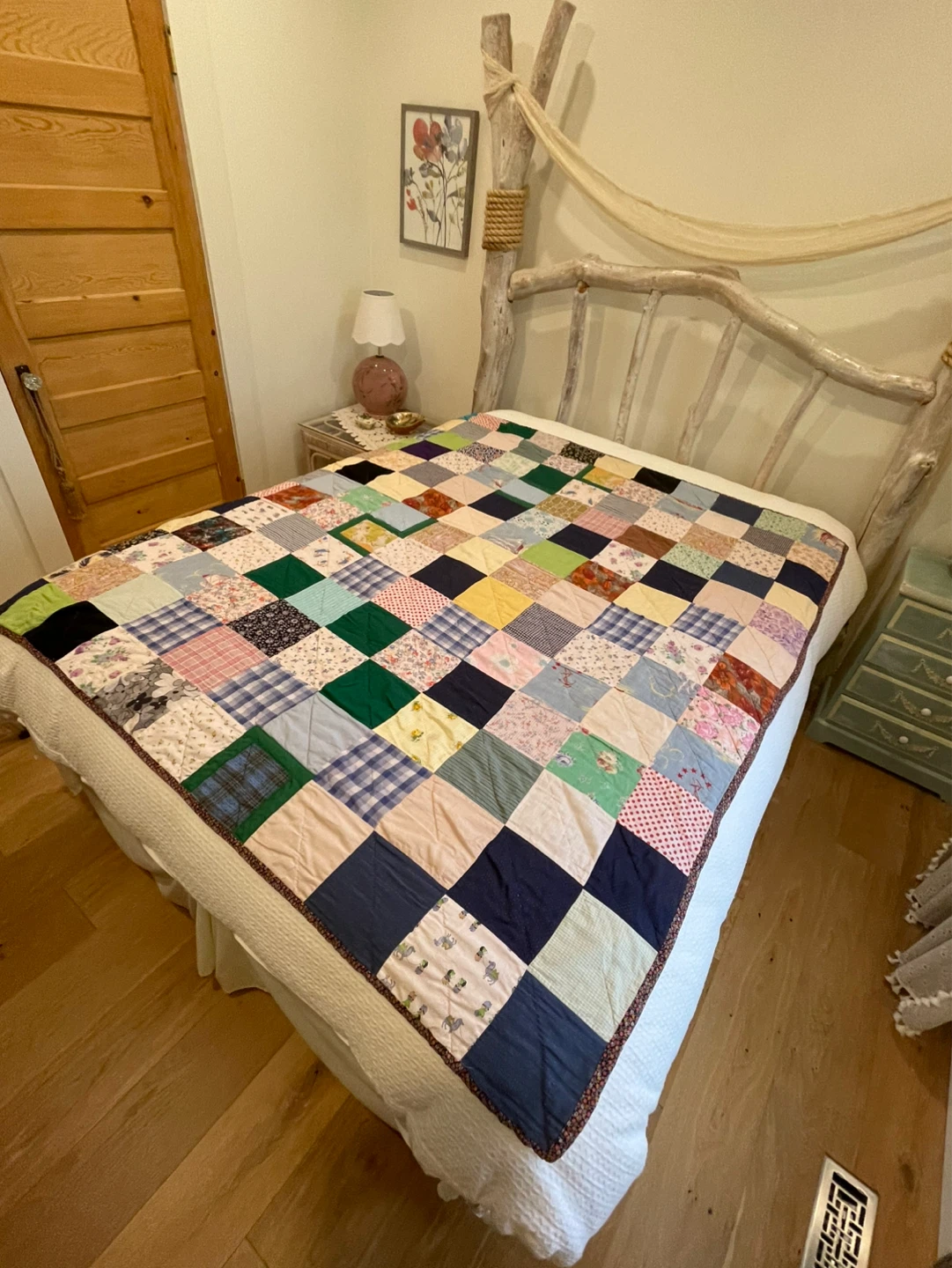 Handmade Patchwork Quilt - photo 4
