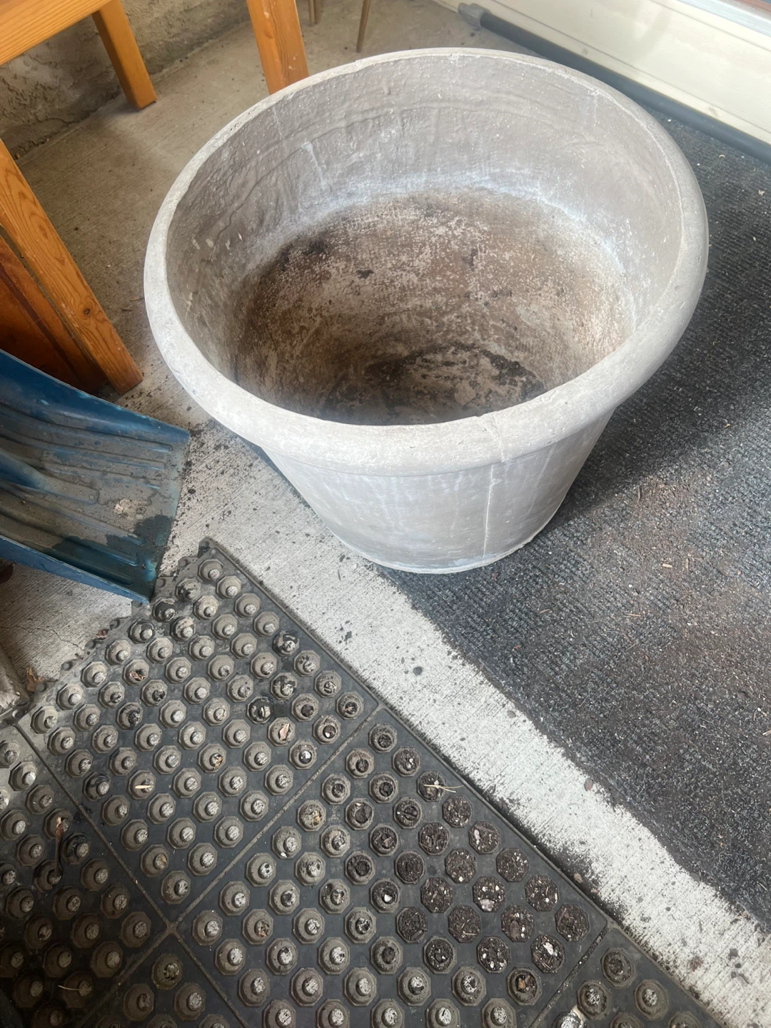 Large Concrete Garden Planter Pot