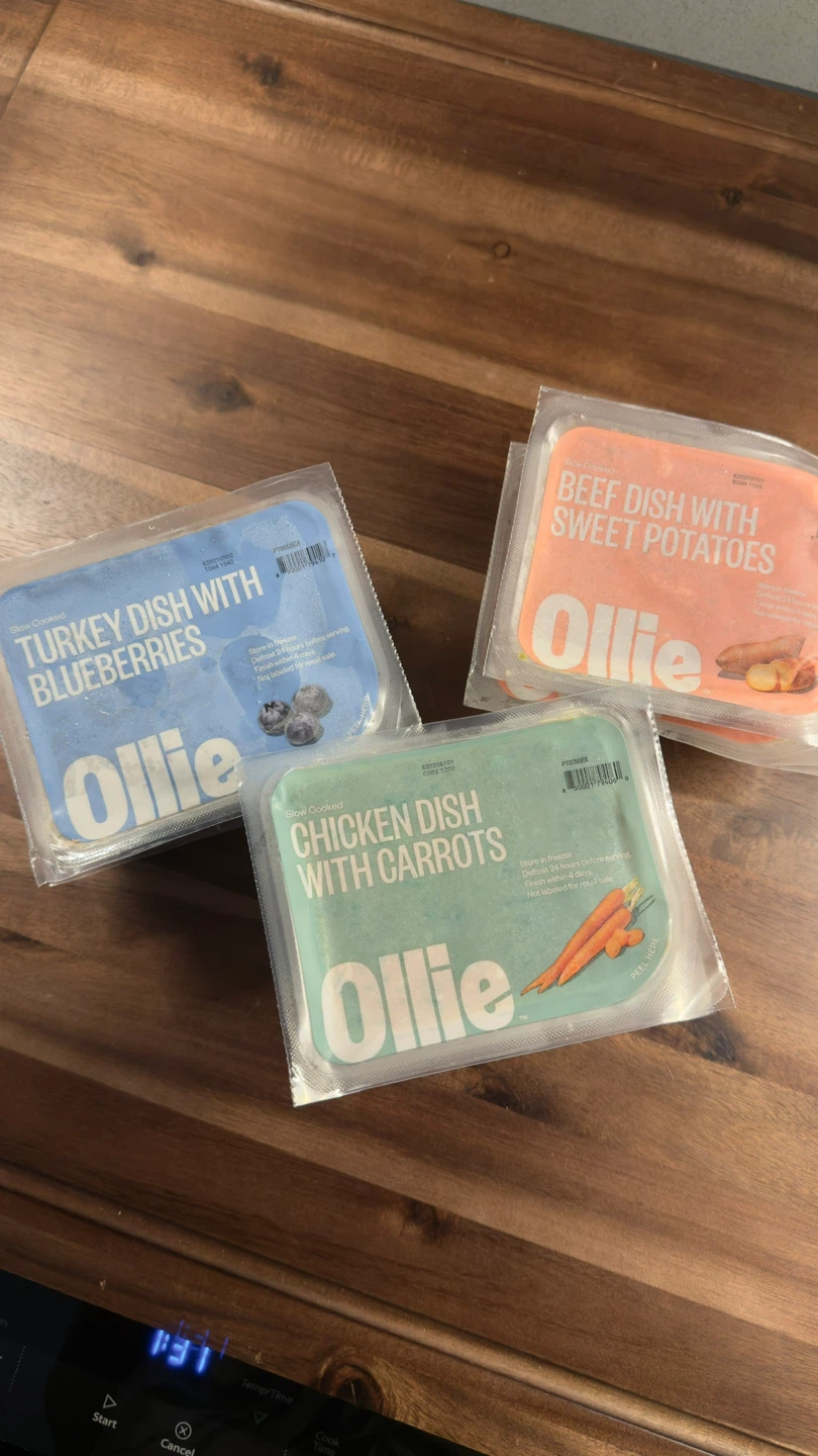Free!Ollie Slow Cooked Dog Food - Beef, Turkey, Chicken