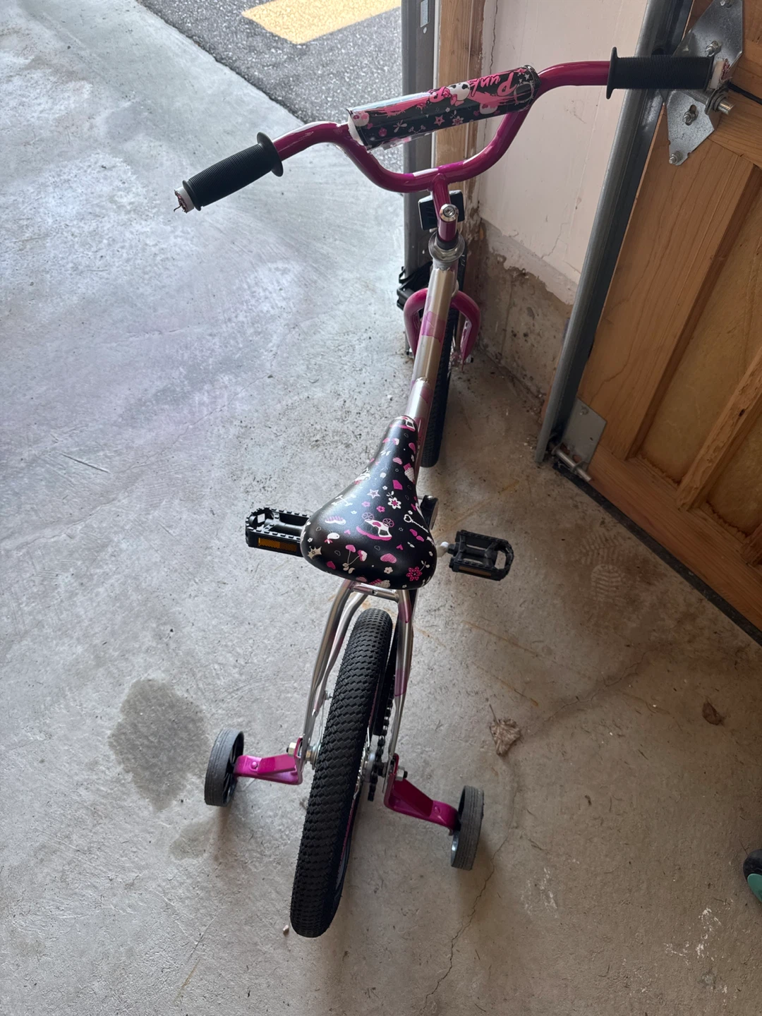 Pink Kids' Bike with Training Wheels