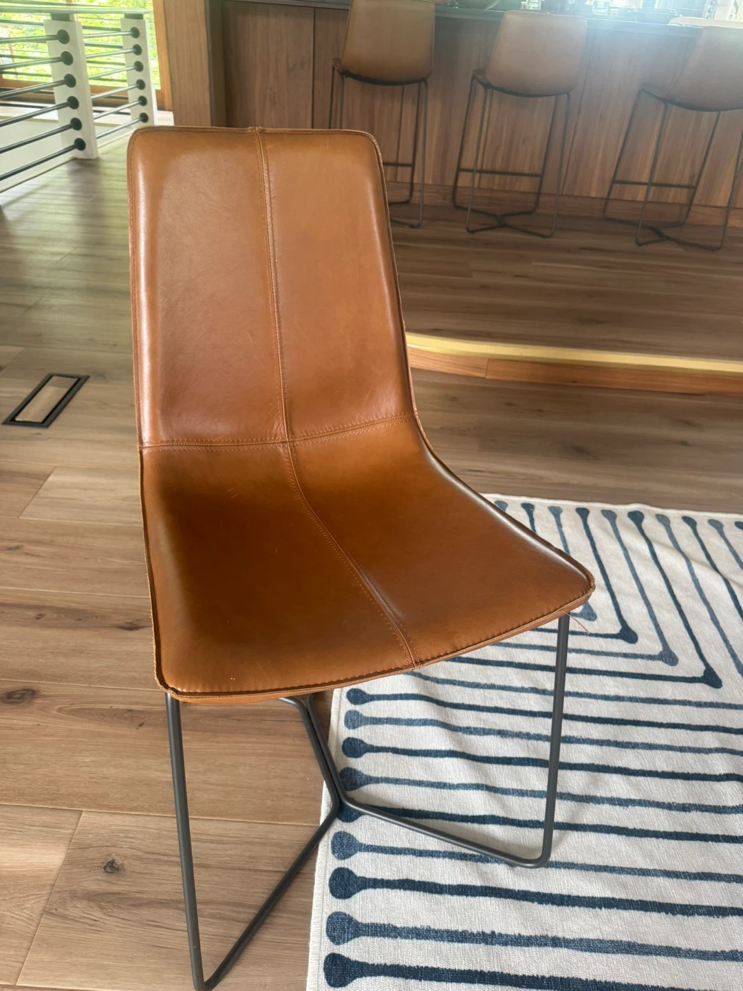 Live Edge Dining Table with 8 Leather Chairs and 4 stools - photo 4
