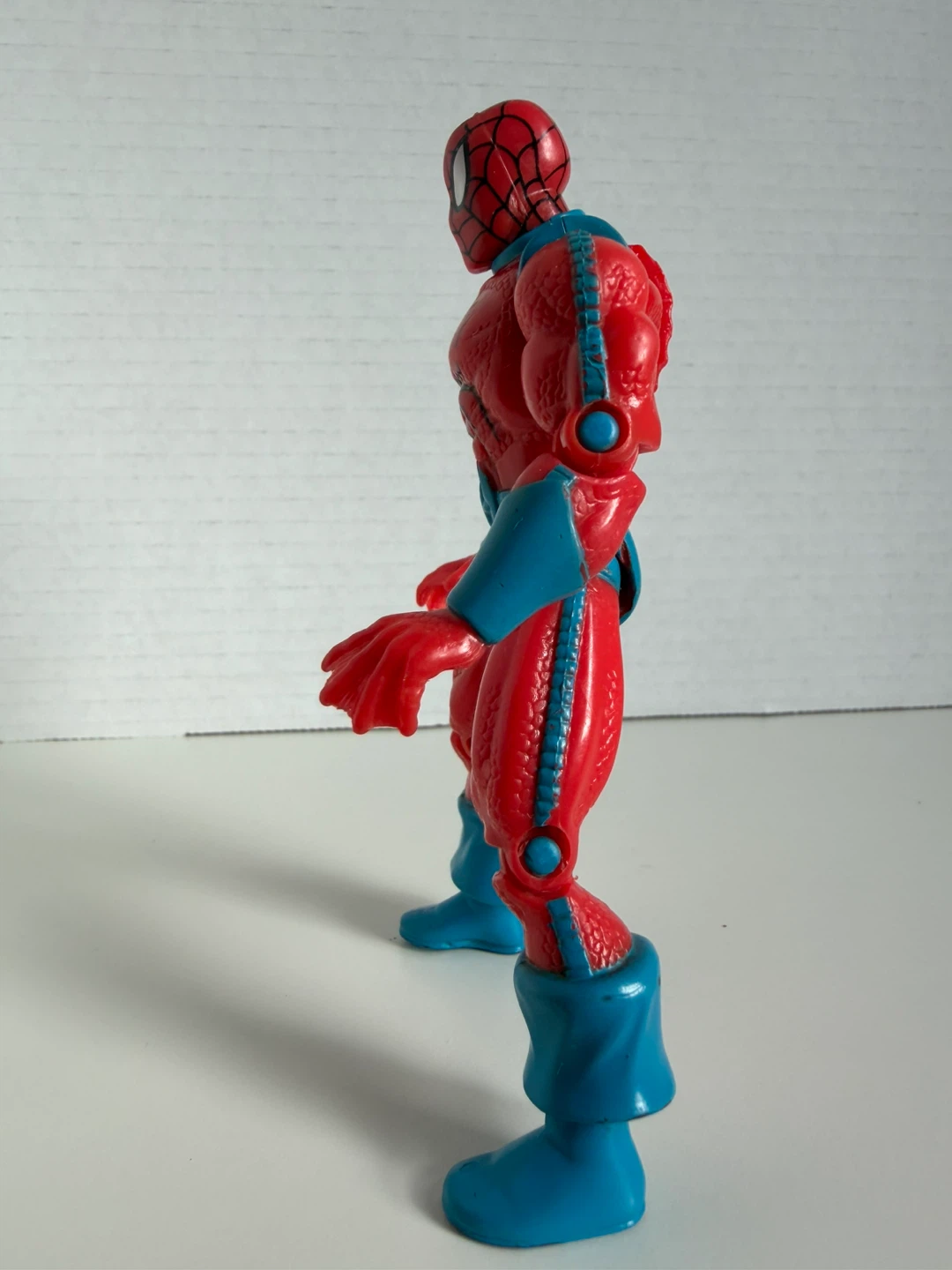 1995 Marvel Aqua Spider-Man Action Figure Toy Biz - photo 3