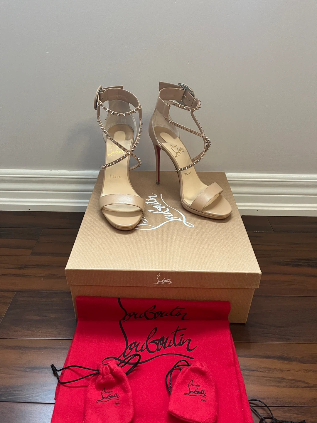 Christian Louboutin Choco Lux - Size 37.5 - photo 3