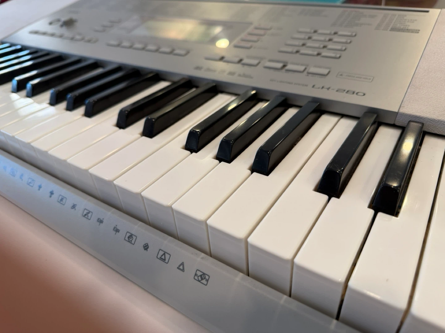 Casio LK-280 Keyboard
