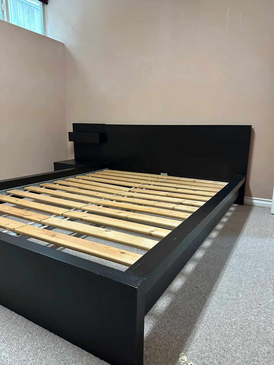 Ikea Queen bed frame *Free delivery - photo 4