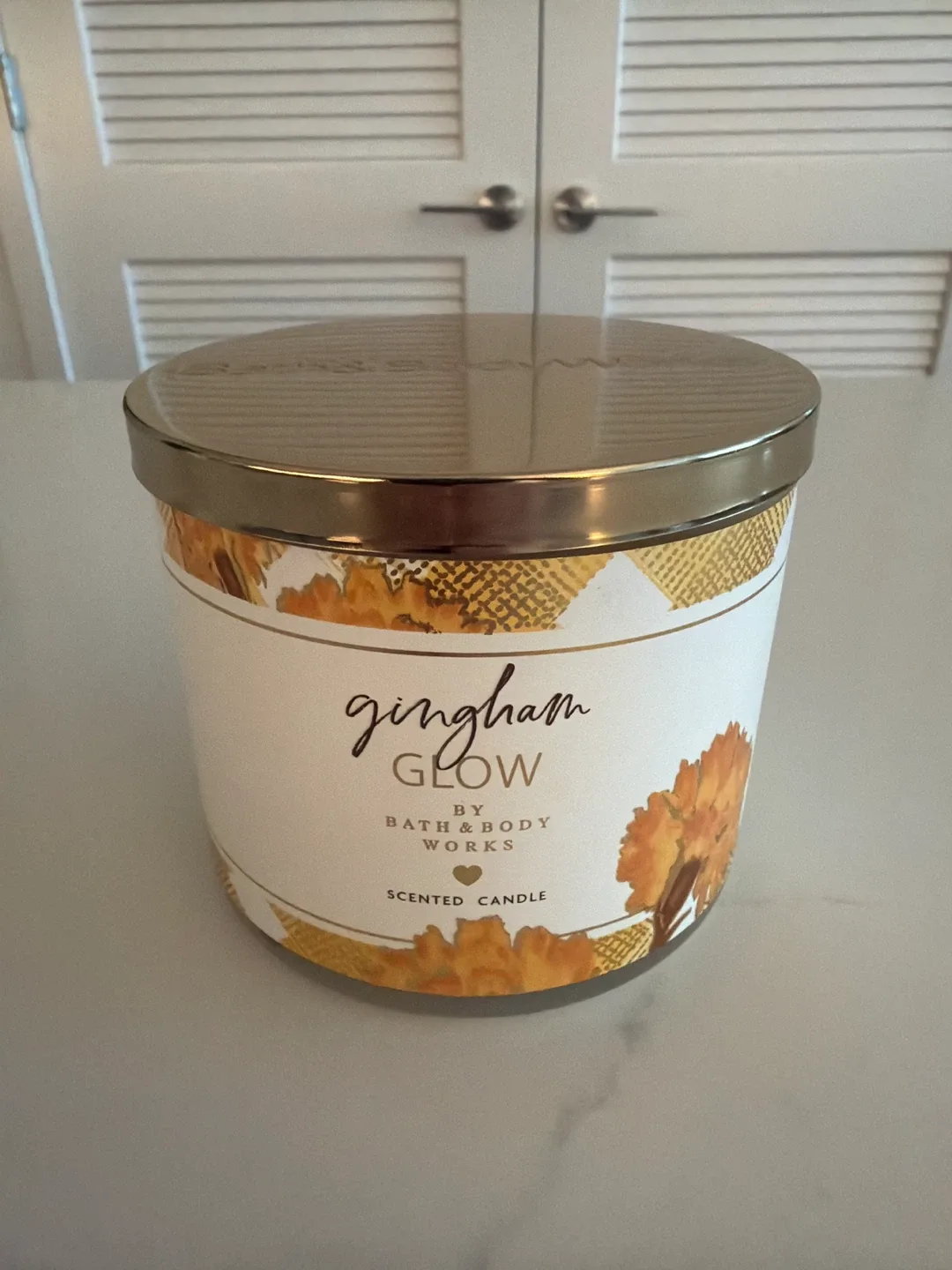 Bath & Body Works Gingham Glow Scented Candle - photo 2