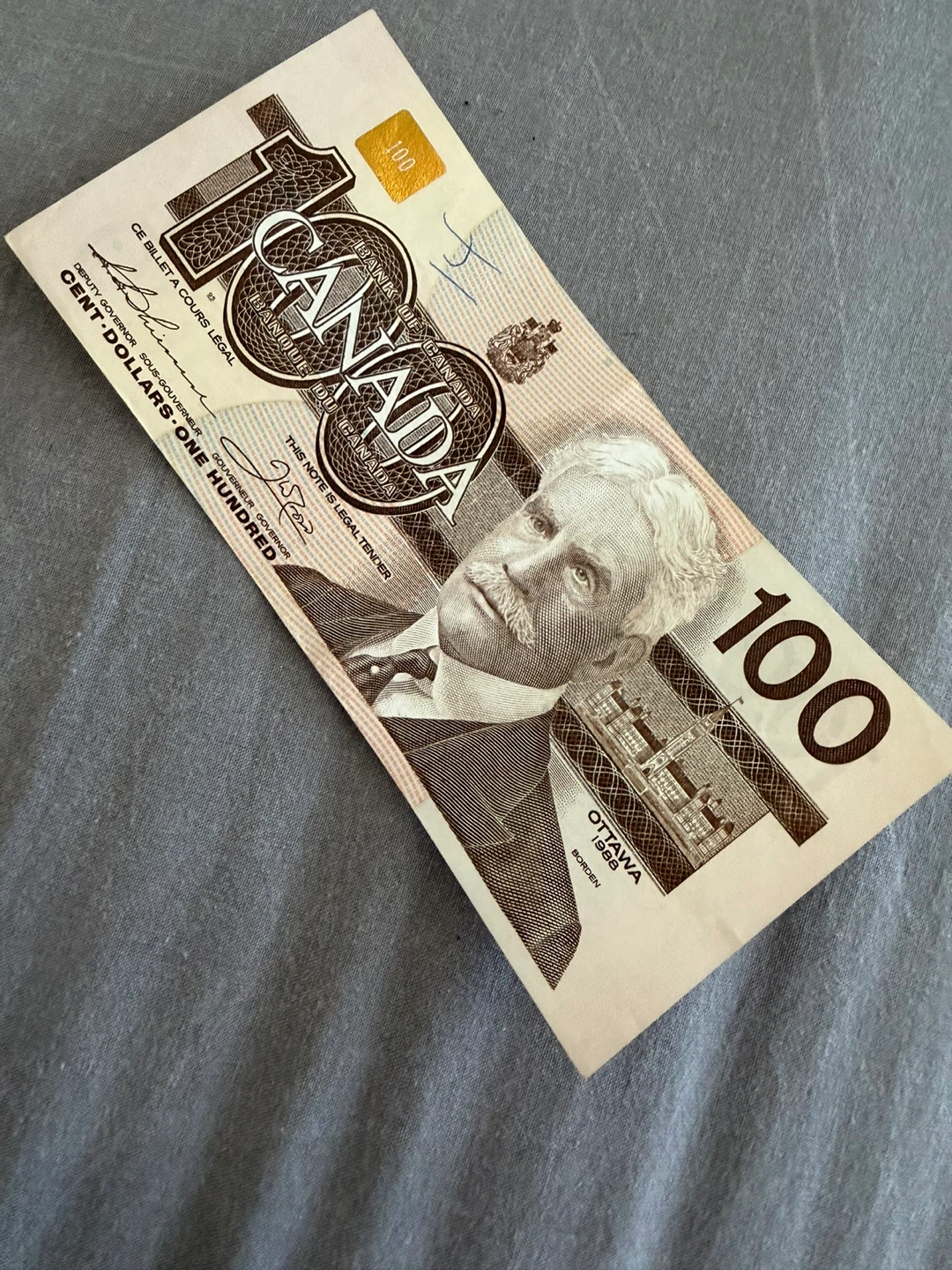 Canada $100 Bank Note