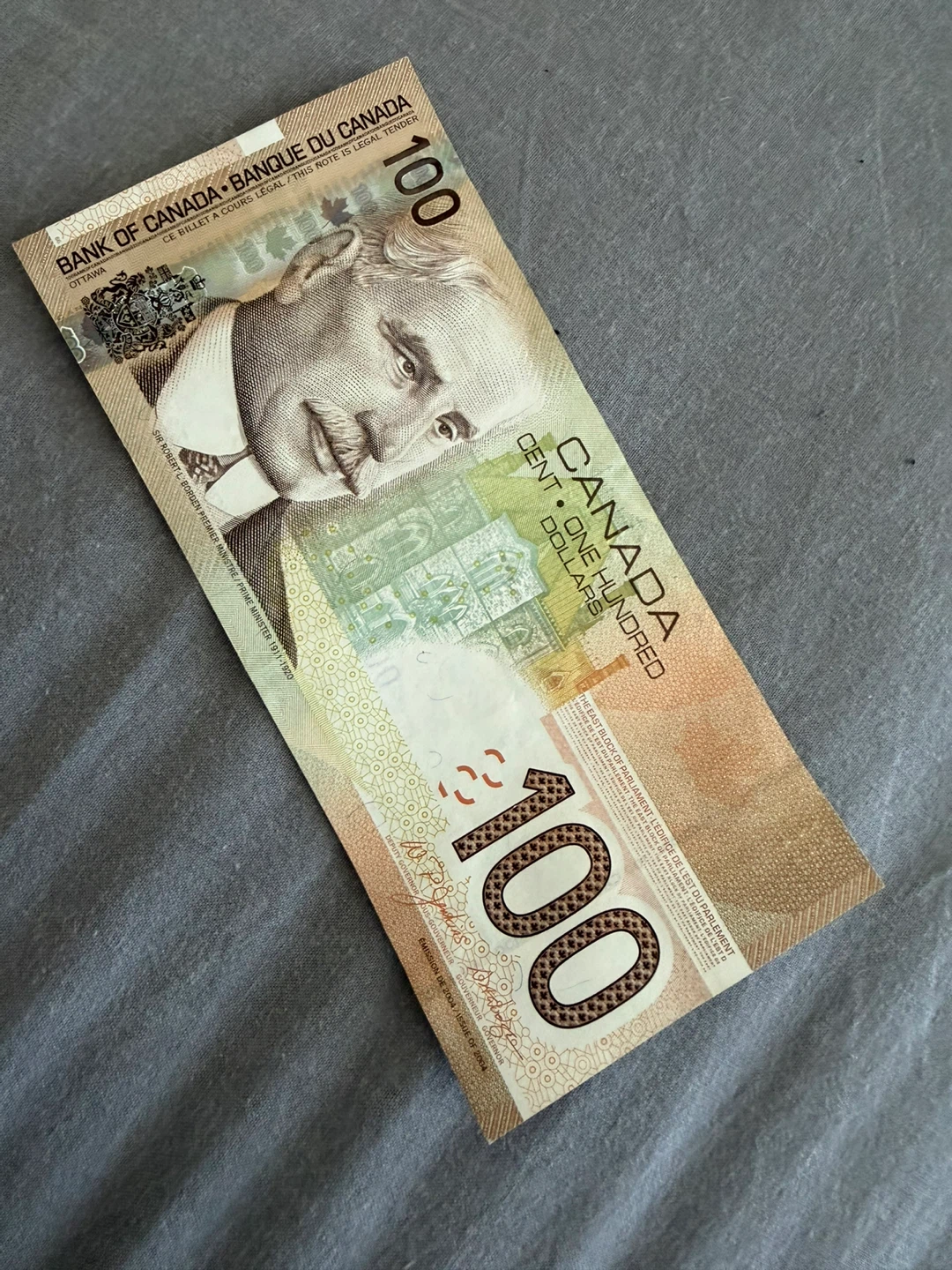 Canada 100 Dollar Banknote