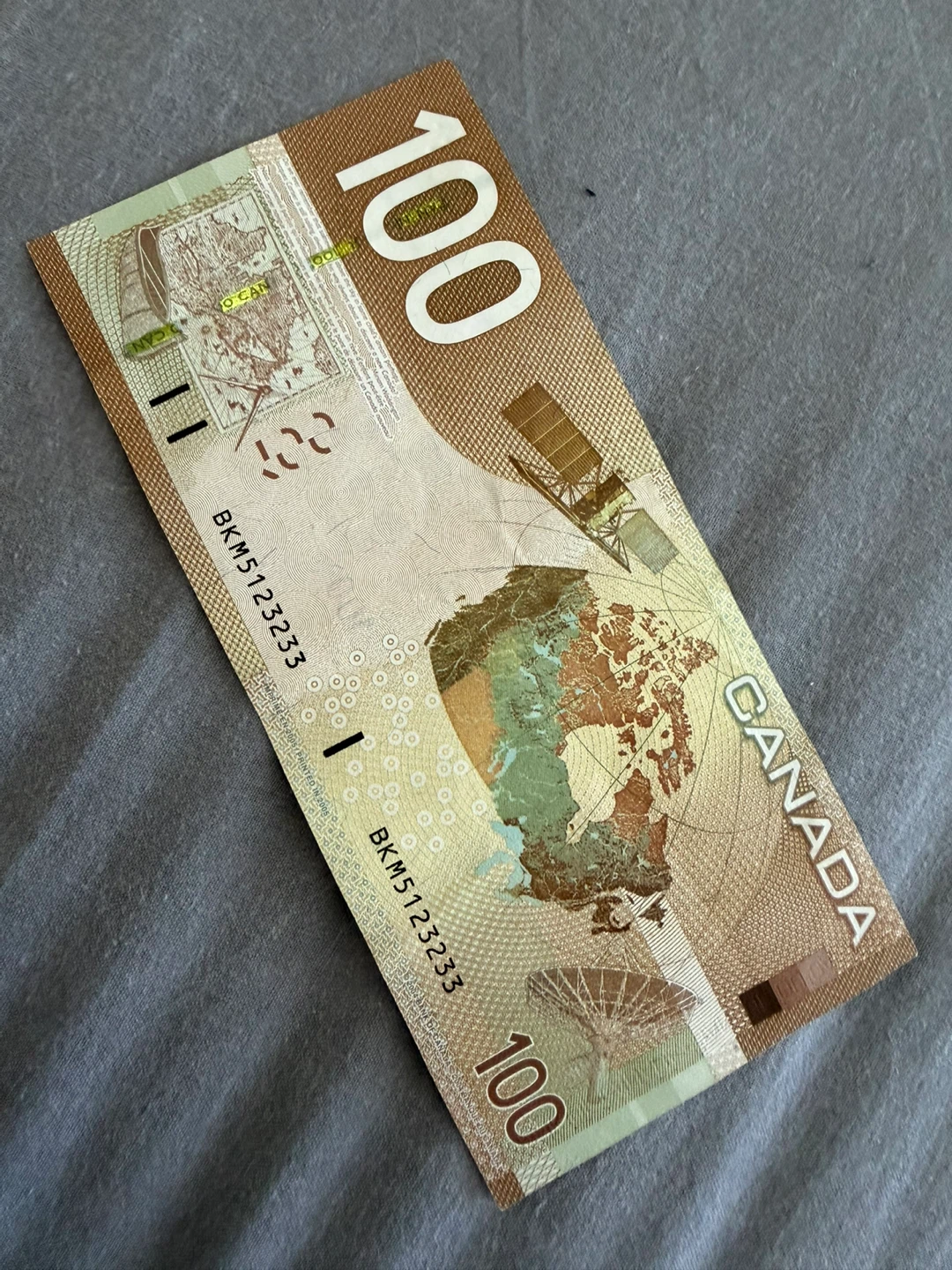Canada 100 Dollar Banknote - photo 2