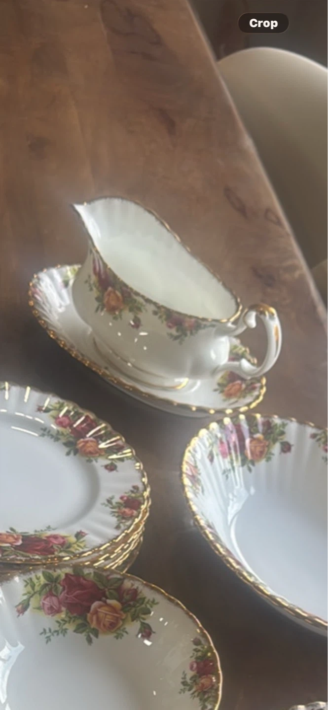 Royal Albert Old Country Roses Gravy Boat and Saucer Set