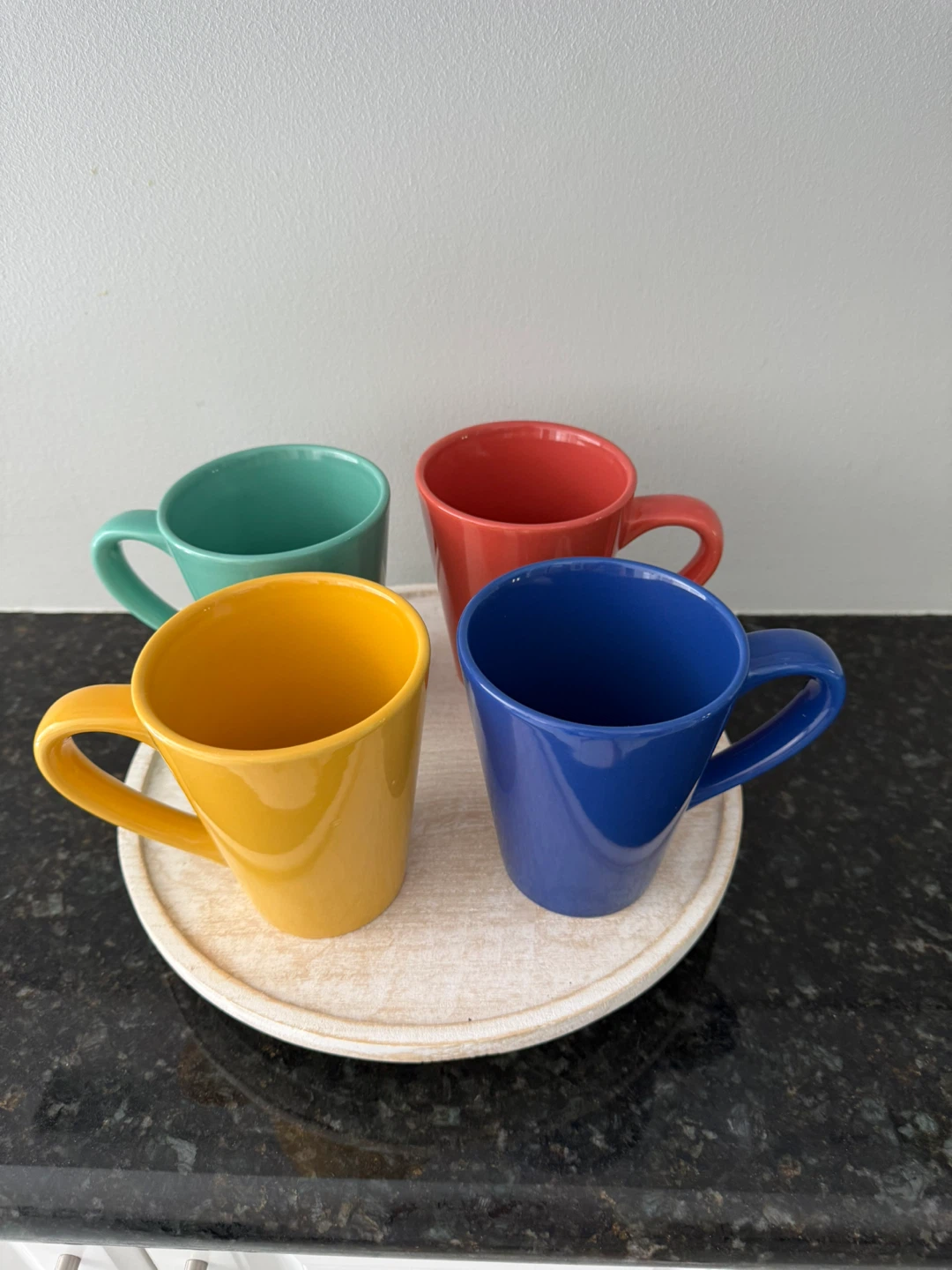 Set of 4 colourful ceramic mugs