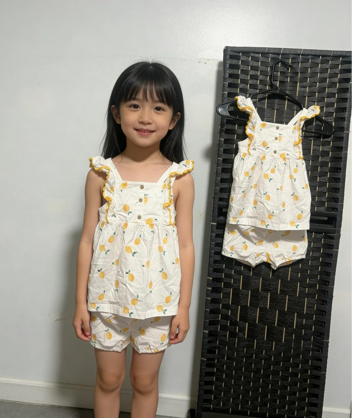 Baby Girl Lemon Print Outfit size 3 years kids