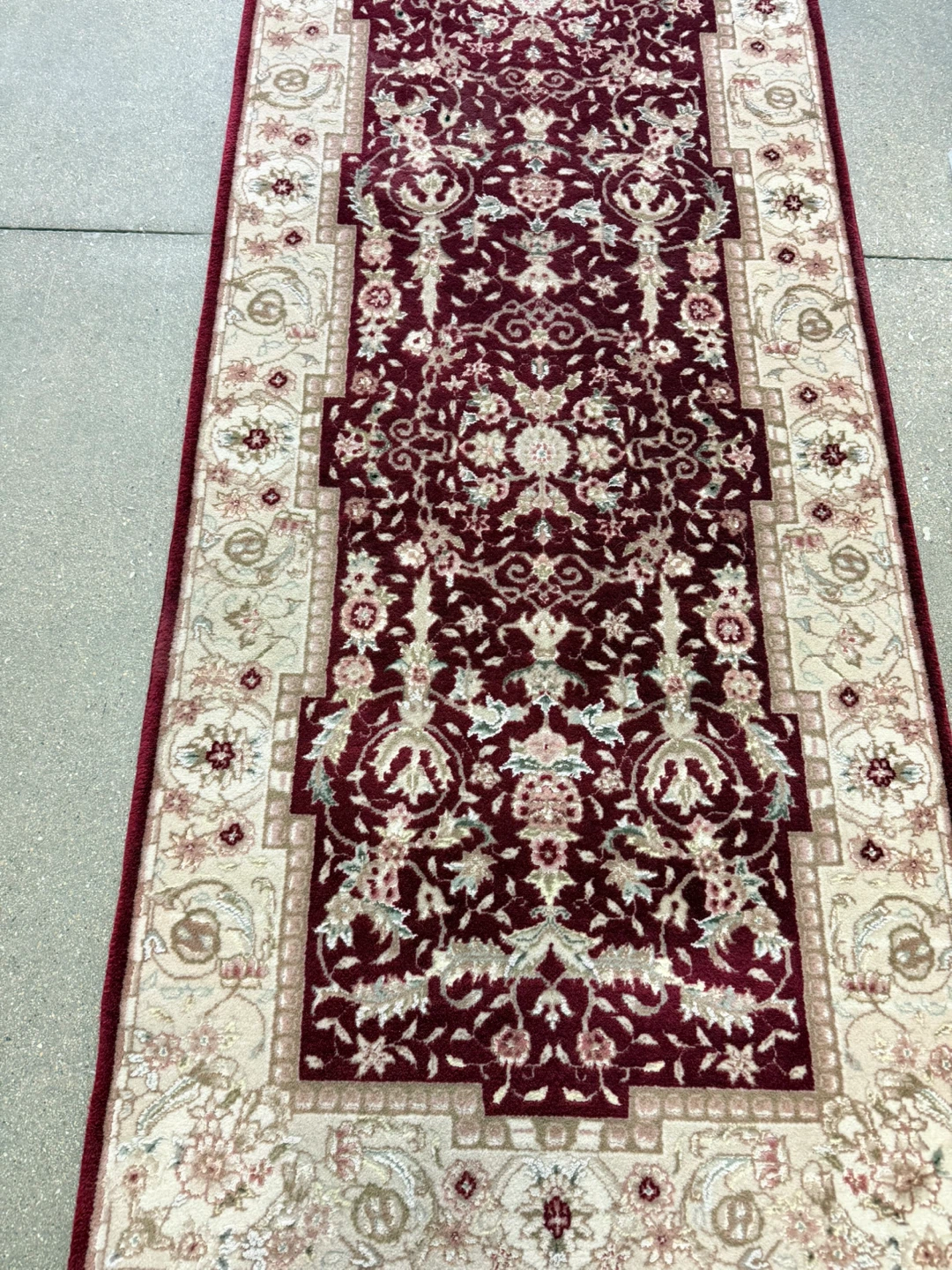 High Quality Persian Style Runner Rug - Burgundy & Cream
