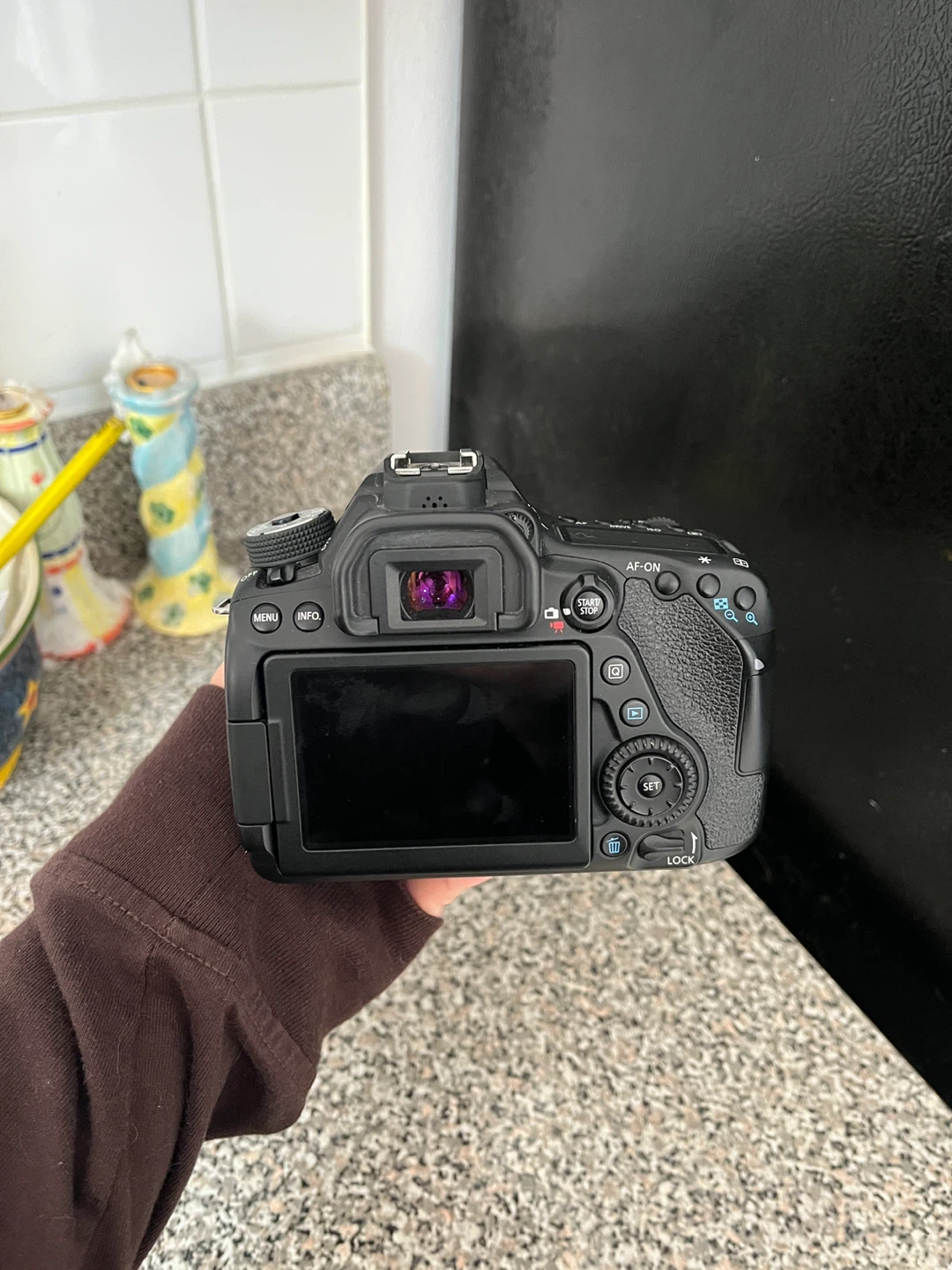 Canon EOS 80D DSLR Camera with EF-S 18-135mm Lens - photo 3