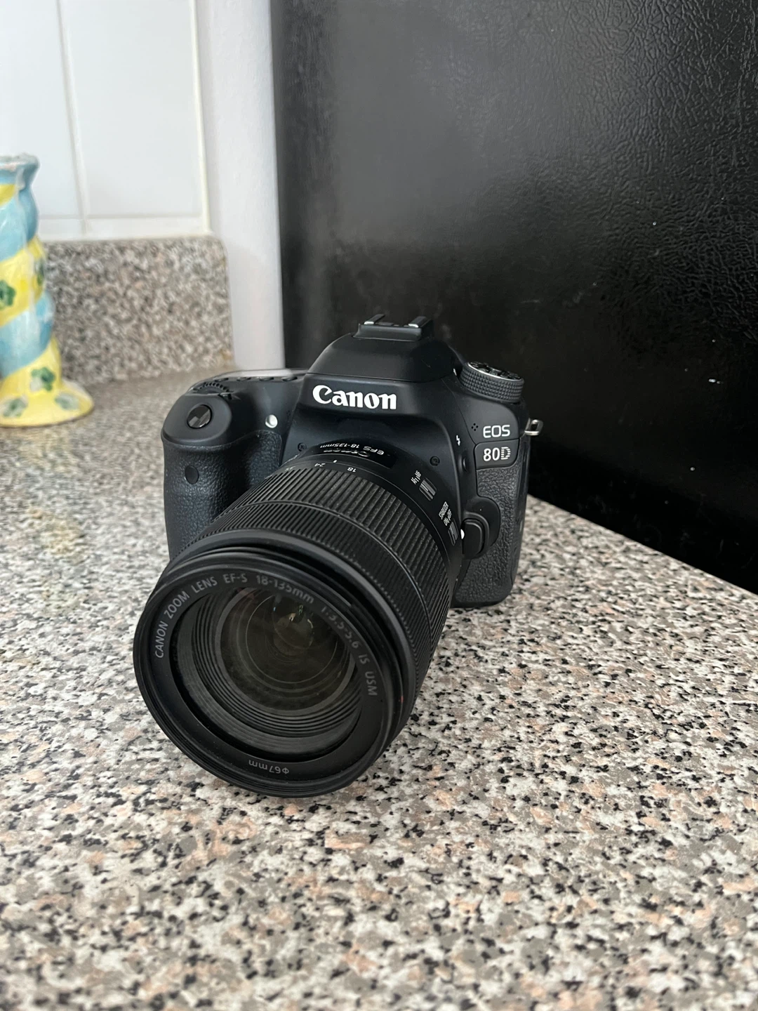 Canon EOS 80D DSLR Camera with EF-S 18-135mm Lens - photo 2