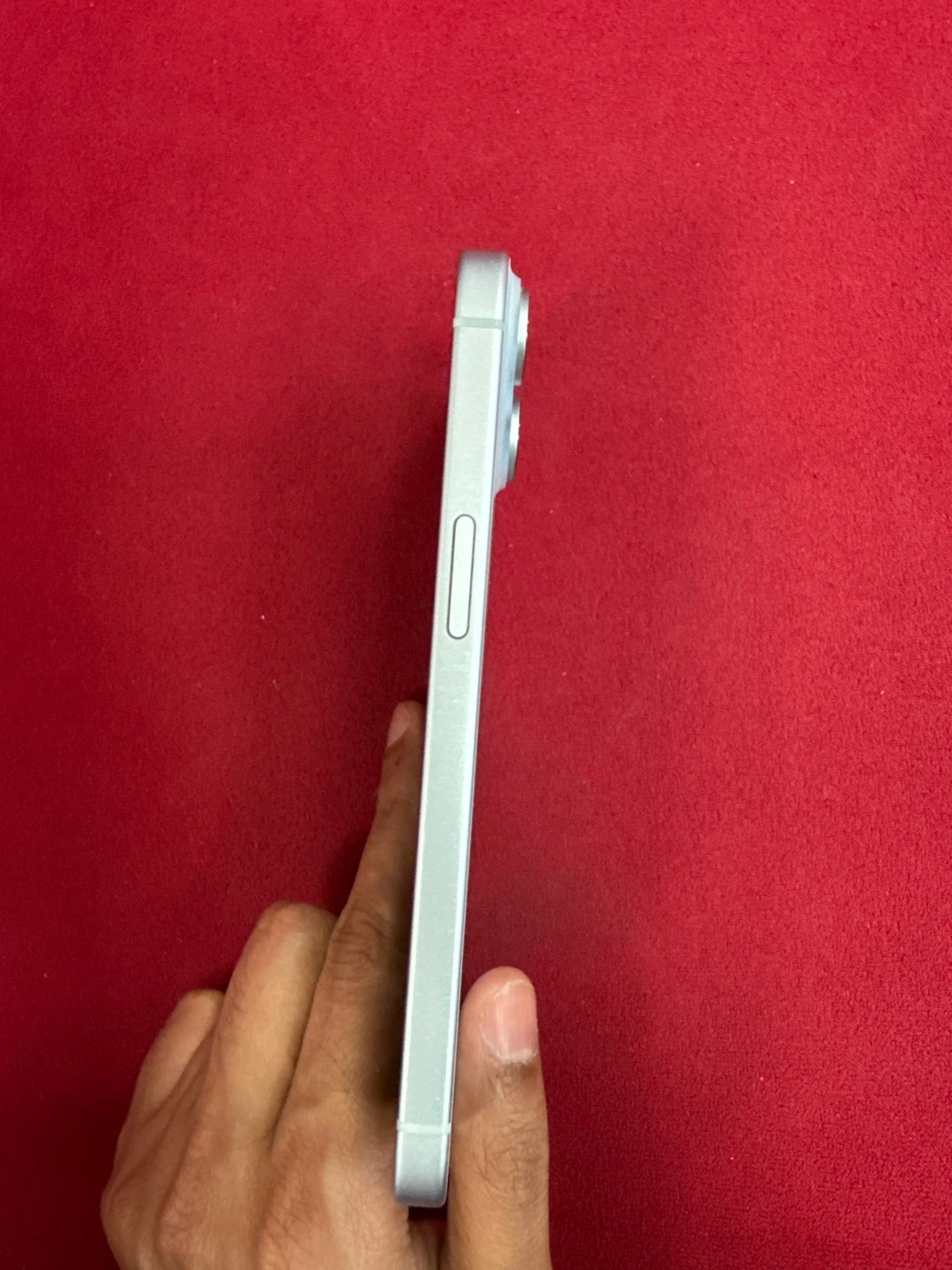 Apple iPhone 15 - photo 3
