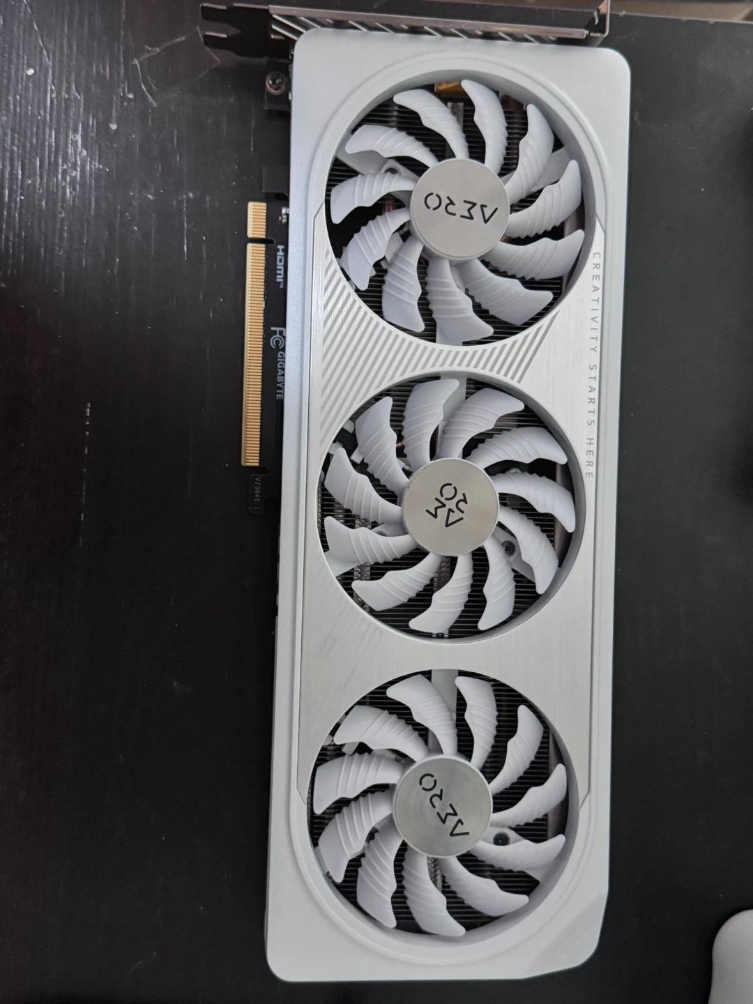 4060 RTX AERO Gigabyte GPU