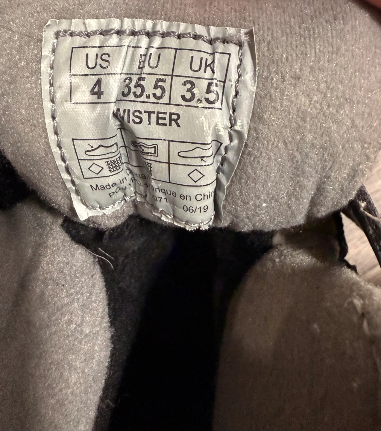 COUGAR Winter Boots – Excellent Condition - photo 3