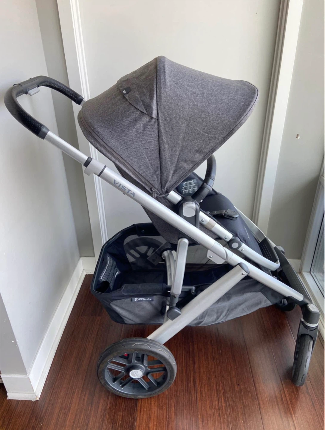 UPPAbaby Vista v2  Stroller with Bassinet - Grey - photo 2