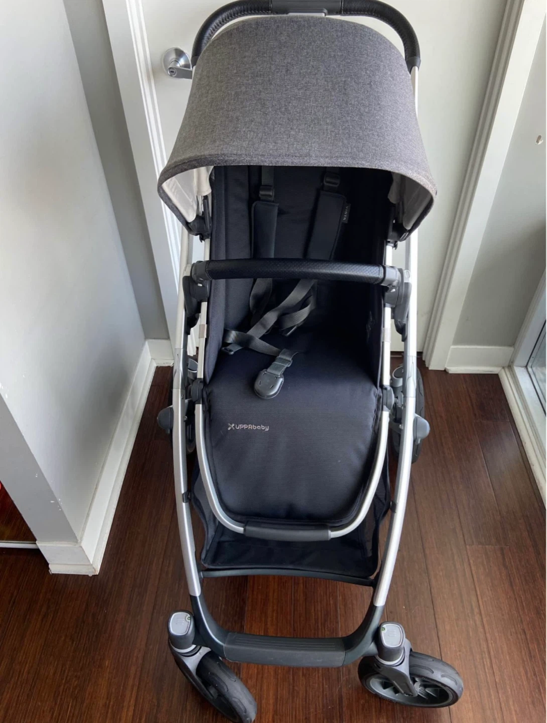 UPPAbaby Vista v2  Stroller with Bassinet - Grey - photo 5