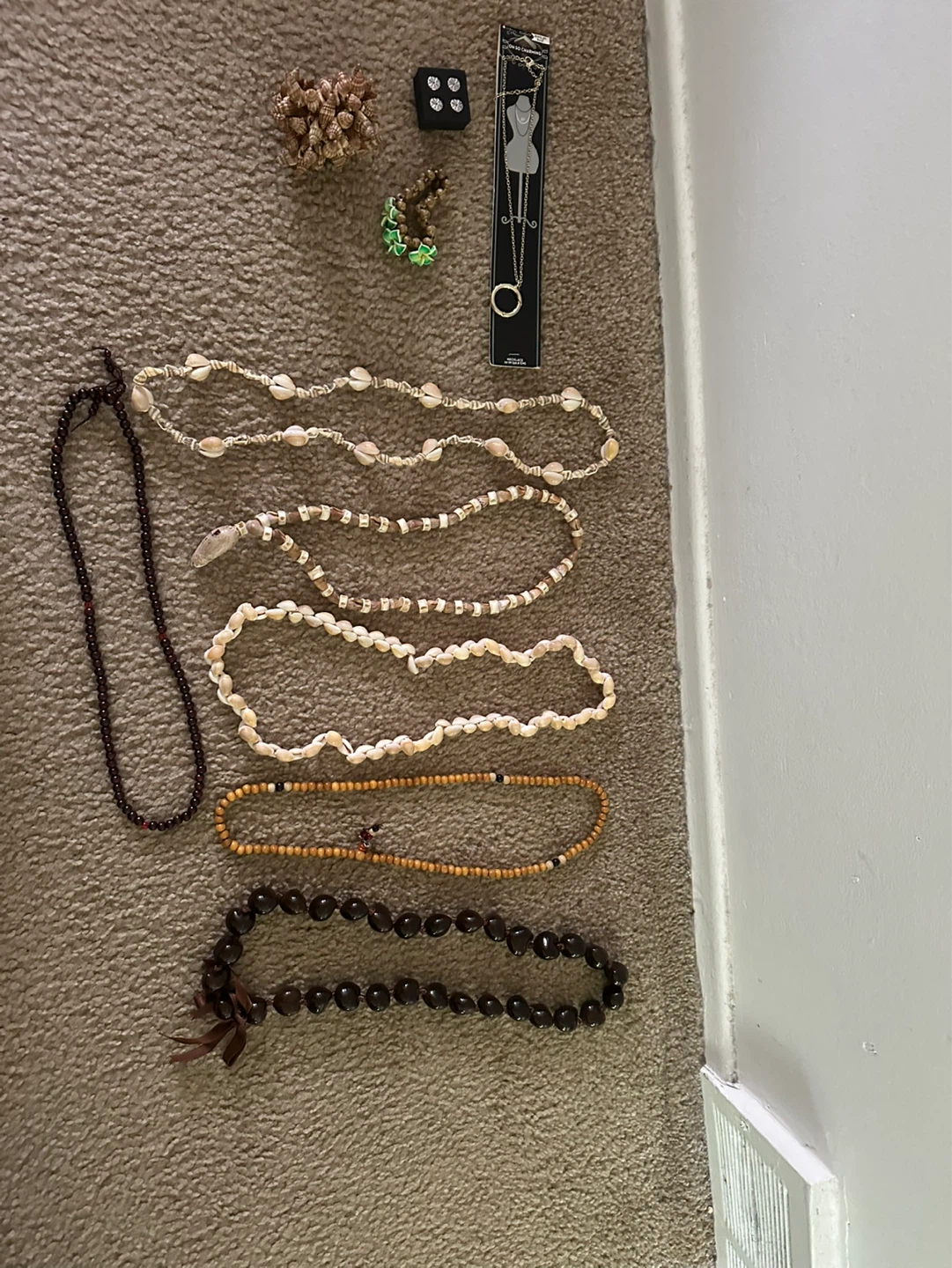 Assorted Necklaces and Bracelets - photo 2