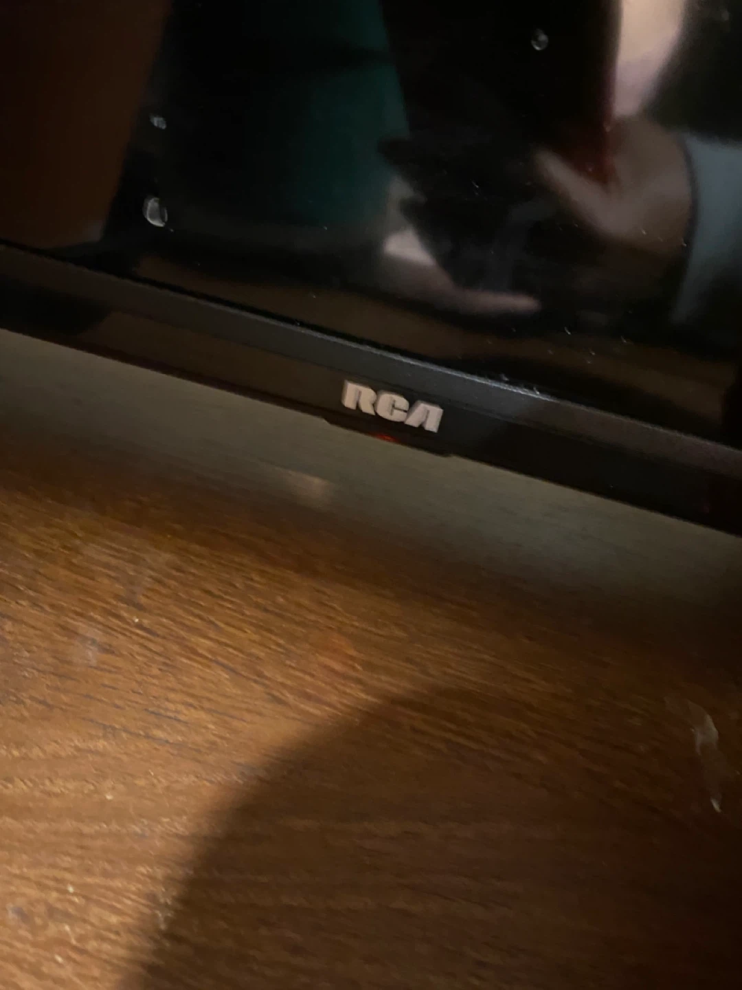 MOVING SALE RCA 55” model rtu5540-b - photo 2