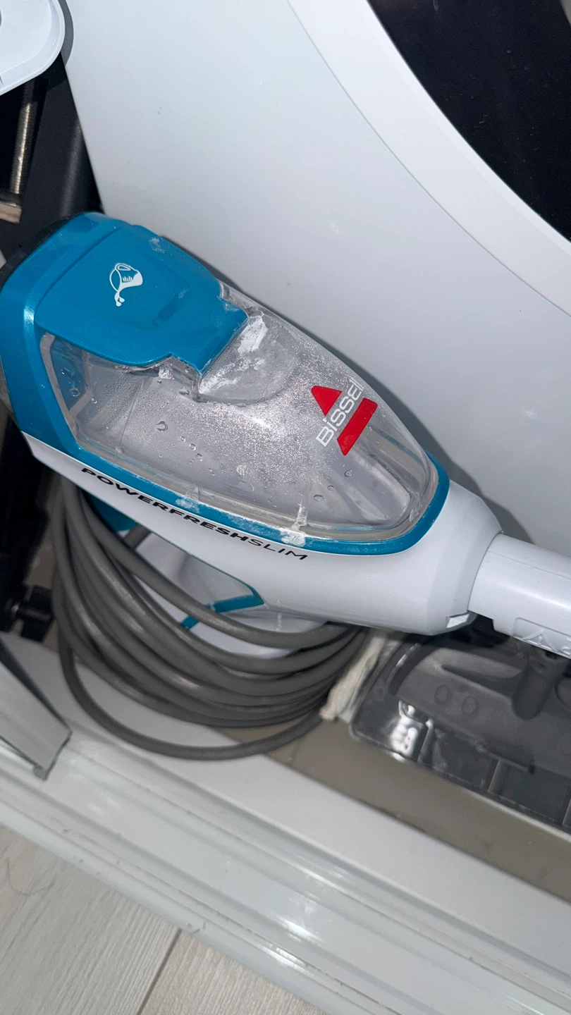 BISSELL PowerFresh Slim 3-in-1 Steam Mop and Handheld Cleaner - photo 3