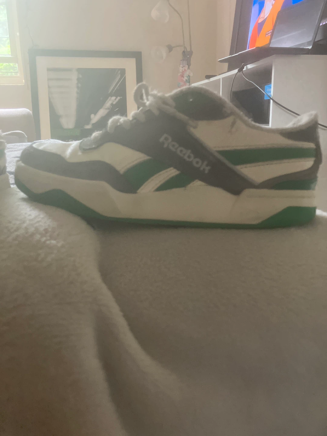 Reebok Sneakers Youth Size 2 - photo 3