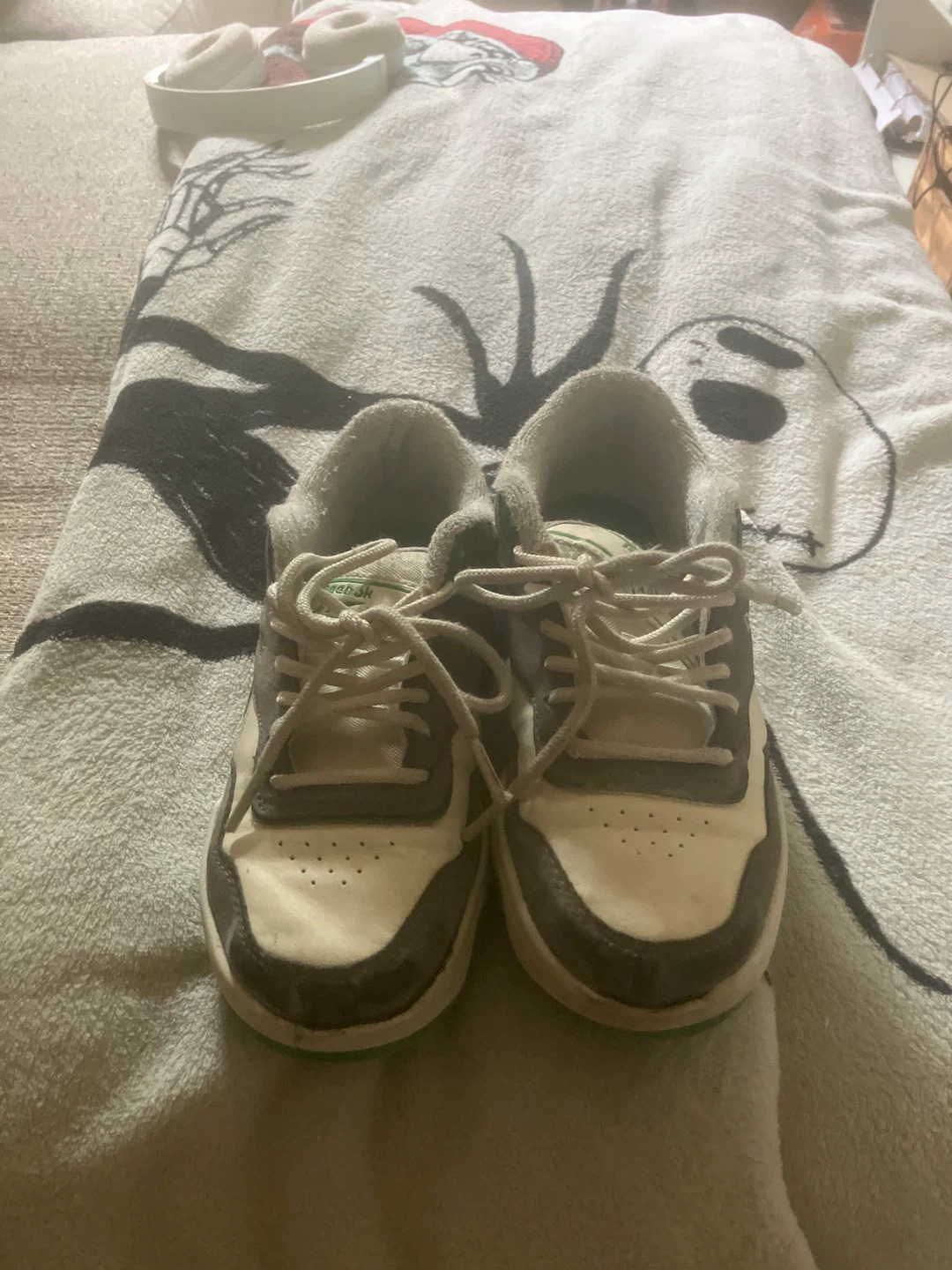 Reebok Sneakers Youth Size 2 - photo 2